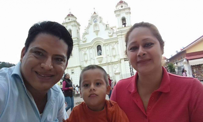 Tres presidentes municipales de Oaxaca simularon ser muxes para obtener candidatura de reelección,