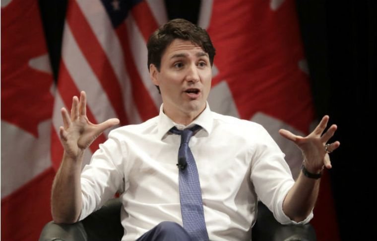 Canadá responderá a Trump con aranceles al vino de California y la miel de Vermont