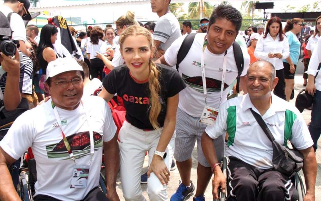 Ivette Morán de Murat acompaña a la Delegación Oaxaqueña