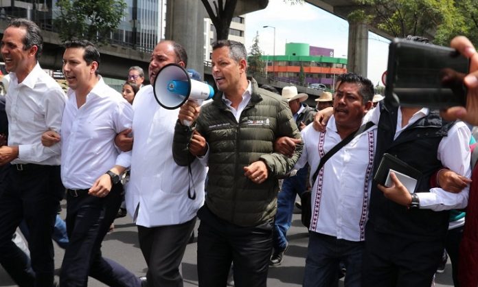 Murat es acreedor a un arresto en la Ciudad de México por bloqueo