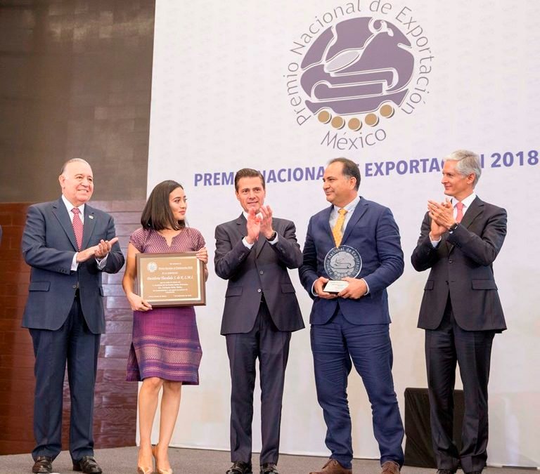 Destilería oaxaqueña obtiene Premio Nacional de Exportación 2018