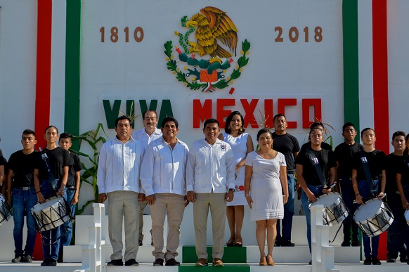 Huatulco vive las Fiestas Patrias de buen corazón
