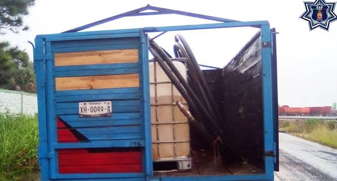 Localizan 1 mil 500 litros de hidrocarburo en una camioneta abandonada