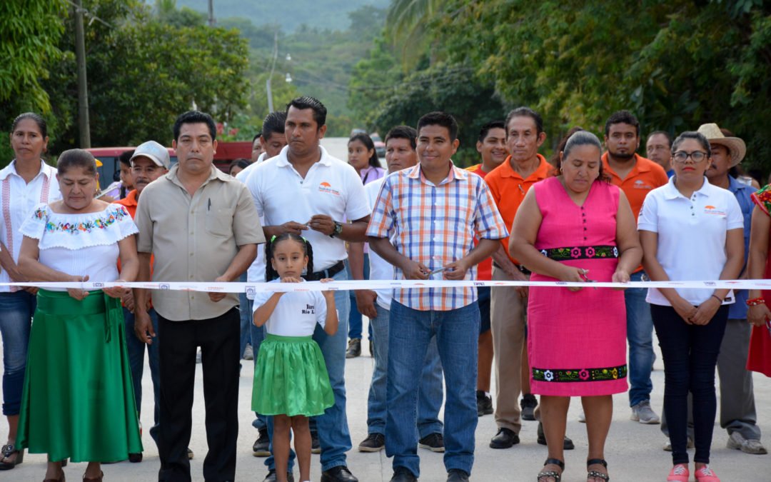 José Hernández inaugura obras en Cabecera Municipal