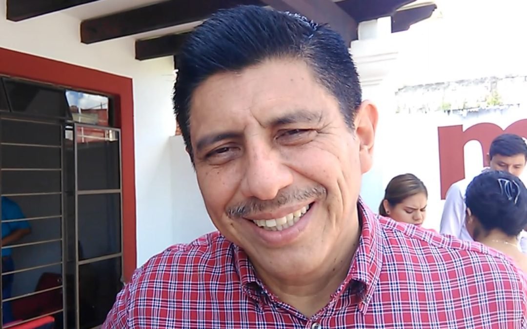 Salomón Jara busca imponer nuevo magistrado en el TEEO