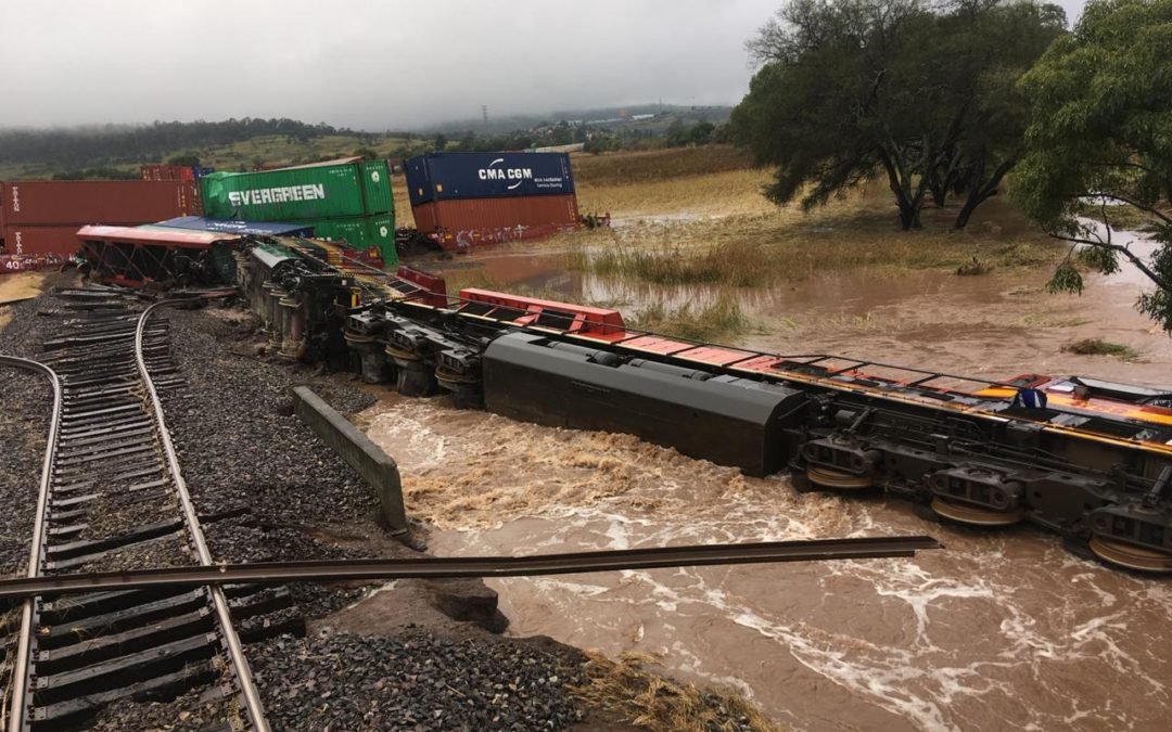 Descarrila el tren en la población de La Goleta