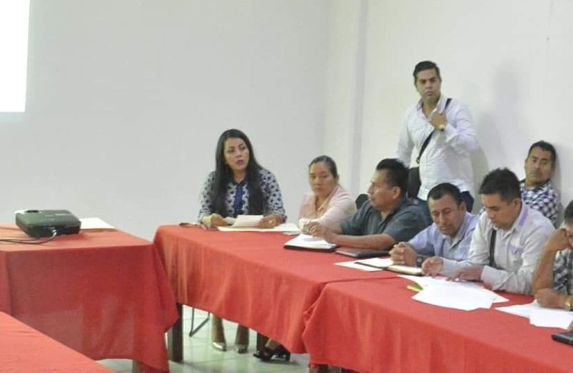 En Oaxaca dos mujeres se integran a las tareas de seguridad.