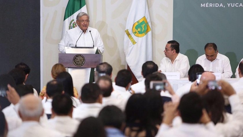 Oaxaca se suma a la federalización de sus servicios médicos