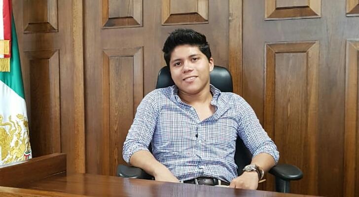 A los Jóvenes no se les Debe ver Como Vulnerables ni “Ninis”: Víctor Torres