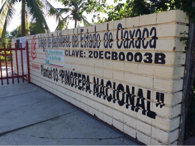 Atacan a balazos a menor estudiante del COBAO en Pinotepa Nacional