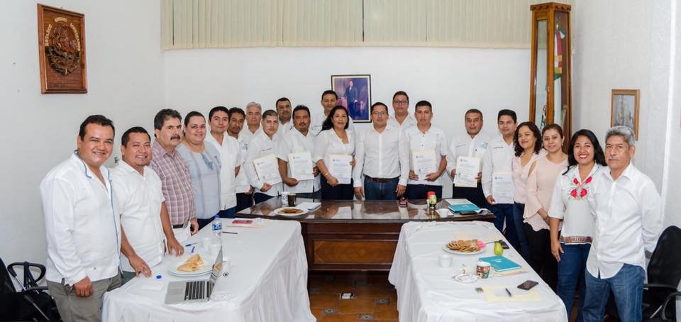 Nombran más directores municipales de Huatulco