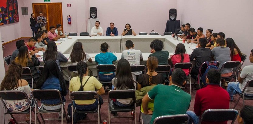 Hay respuestas de IEEPO y SEP a demandas de estudiantes normalistas