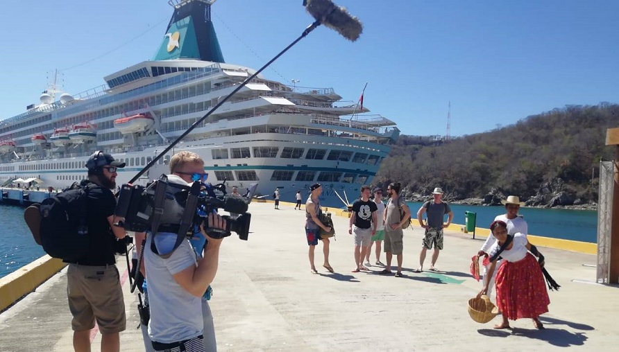 Realizan grabaciones en Huatulco para serie Alemana