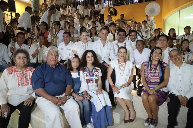Refrenda Alejandro Murat compromiso con la preservación del patrimonio artístico