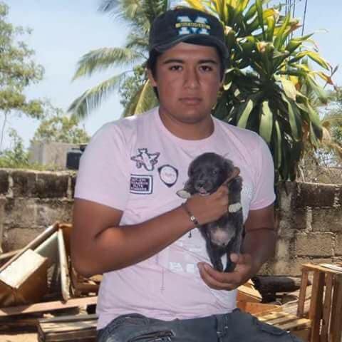 Delicado de salud joven huatulqueño, tras accidente en motocicleta