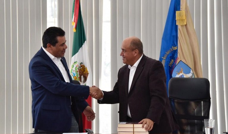 Establecen IEEPO y UABJO sinergias para la atención educativa  de la niñez en hospitales