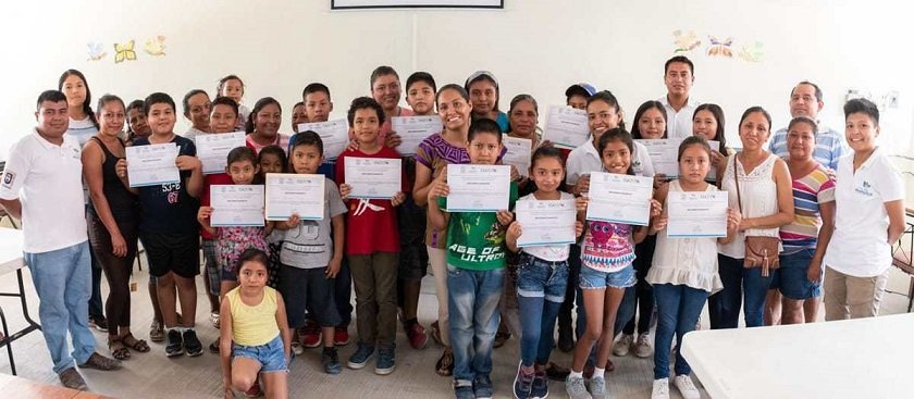 Finaliza Taller de Computación en Huatulco