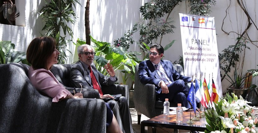 IEEPCO realiza panel sobre elecciones europeas 2019