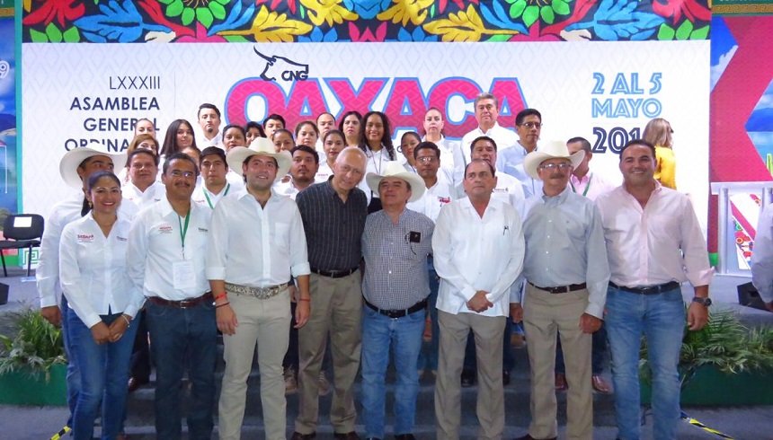 Clausuran trabajos de la LXXXIII Asamblea General Ordinaria de la Confederación Nacional Ganadera celebrada en Oaxaca