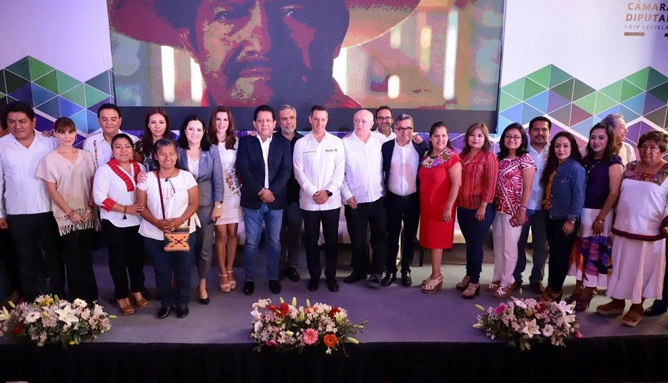 Oaxaca será el motor de desarrollo para el Sur de México: AMH