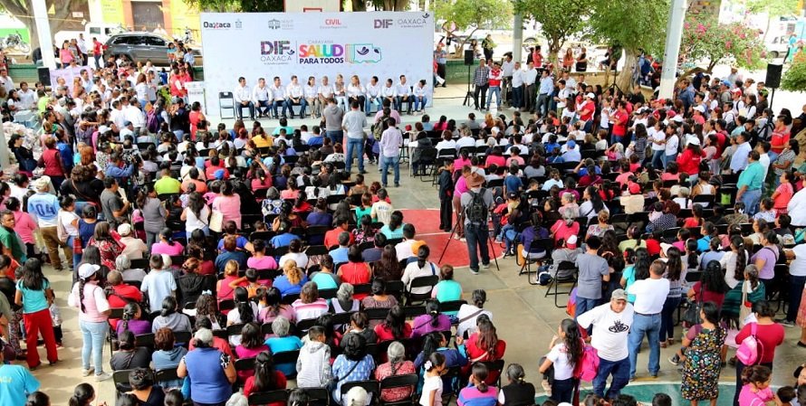 Concluye exitosamente recorrido de 13 días 13 agencias de la caravana DIF en la capital oaxaqueña