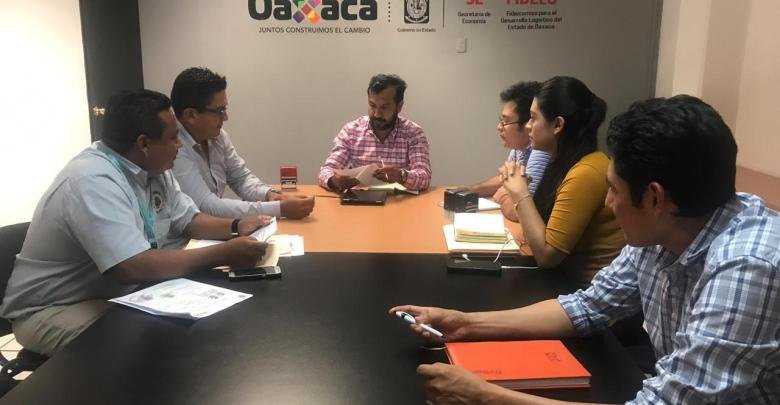 Gobierno Municipal y personal del FIDELO da seguimiento al proyecto de viviendas del Sector H3