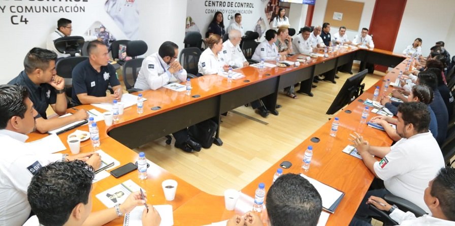 Recibe personal del sistema penitenciario certificación de la CNDH