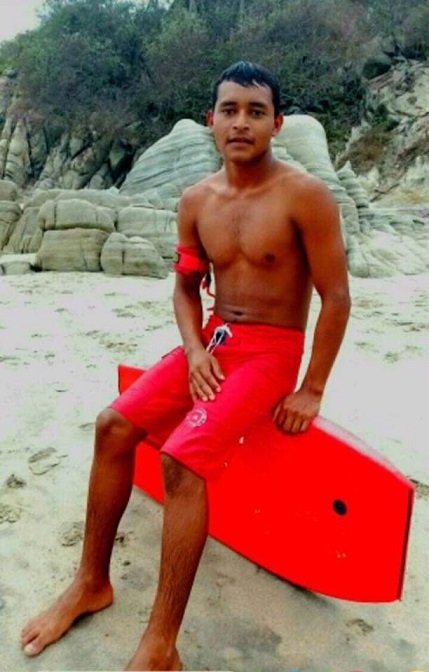 En accidente muere salvavidas de Tututepec