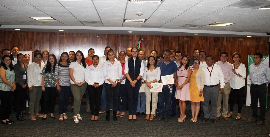 Imparte SCTG curso de capacitación referente a la norma del uso y manejo de recursos públicos