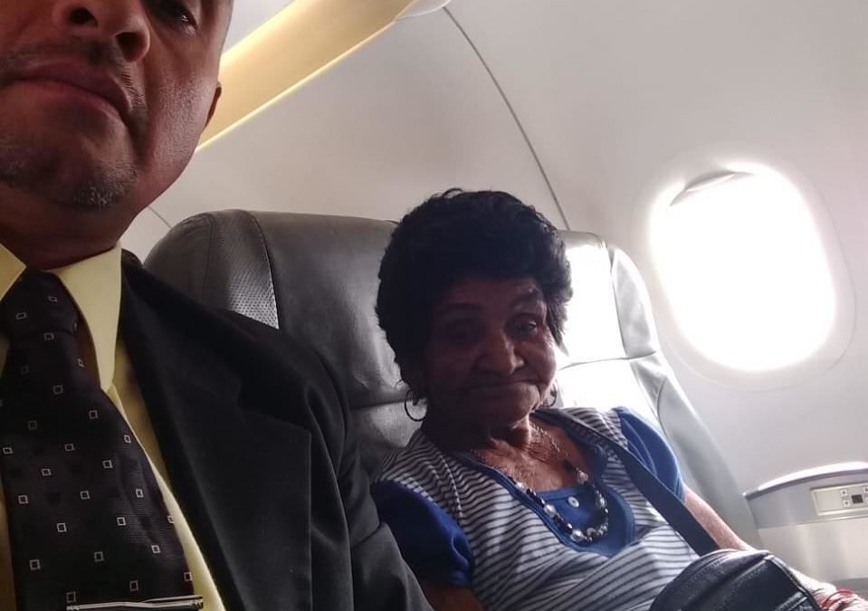 Vecina extraviada del sector H3, Huatulco, regresa a casa con apoyo del DIF