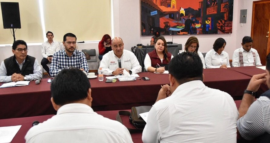 Impulsan SEP y el IEEPO propuesta de Curso de Inducción a la Docencia para Educación Indígena