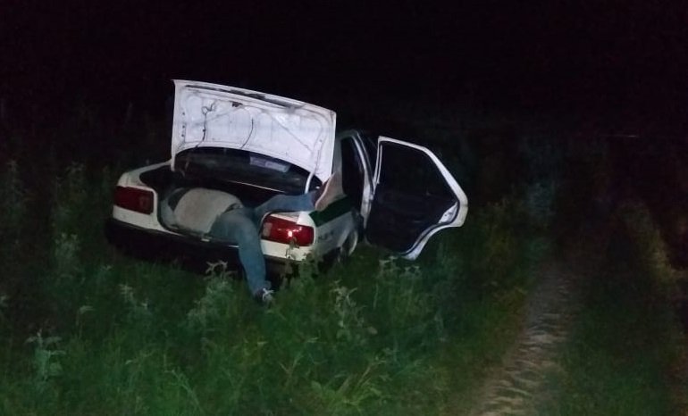 Localizan cuatro ejecutados en un taxi del estado de Chiapas