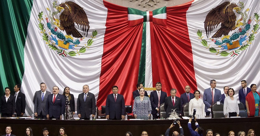 Morena desiste de mantener presidencia de la Cámara de Diputados y la cede al PAN