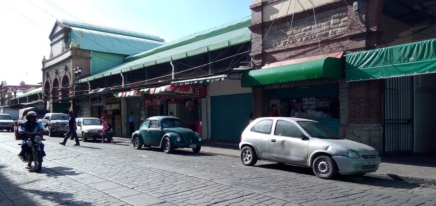 Tres días sin luz en el mercado Benito Juárez