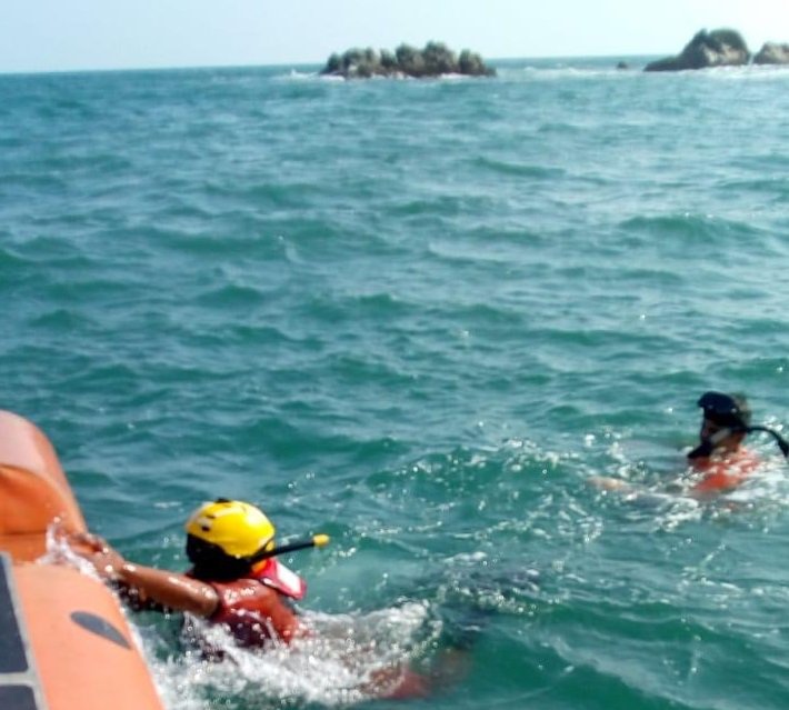 La marina rescata a una persona en Huatulco