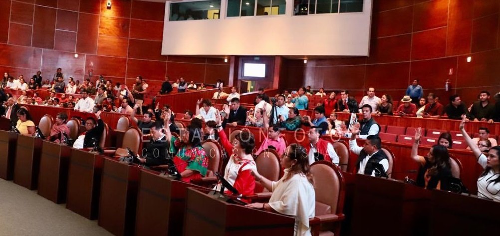 Reconoce Alejandro Murat confianza del Congreso al aprobar refinanciamiento