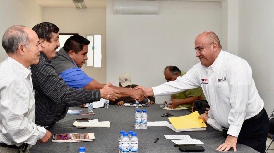 Acuerda IEEPO con representación de trabajadores jubilados pago de bono anual 2019