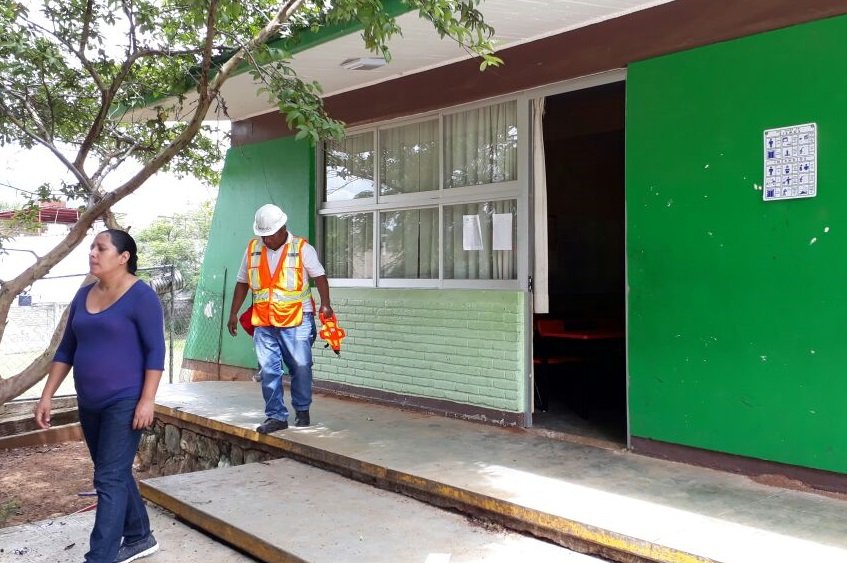 Recomienda IEEPO a las autoridades escolares y padres de familia evaluar posibles daños a infraestructura educativa
