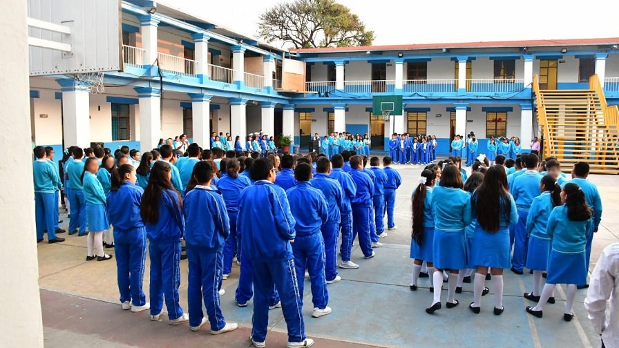 Reinician clases este 8 de enero planteles de Educación Básica: IEEPO