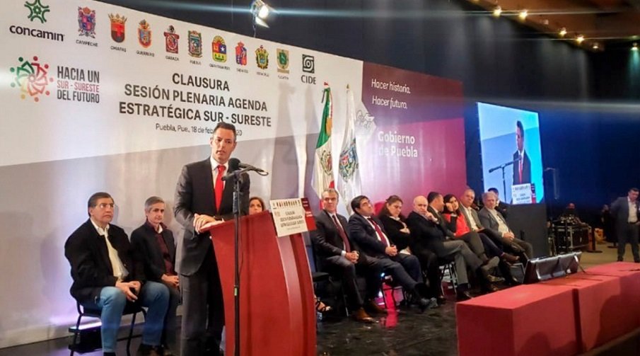 Refrenda Alejandro Murat compromiso para fortalecer el Sureste del país