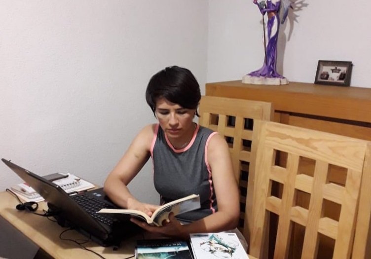 Desde casa, Shantal Herrera diseña talleres  para sana reincorporación laboral