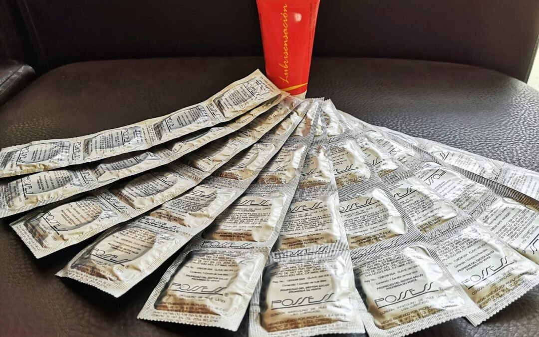 Uso correcto del condón en encuentros sexuales  previene la gonorrea: Coesida