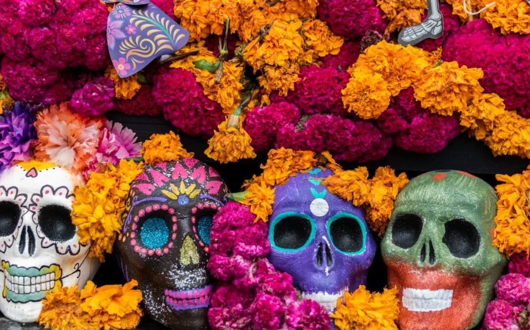 Imparte CAPCE taller virtual de manualidades con motivo del Día de Muertos