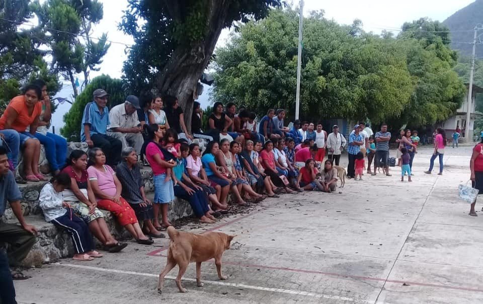 El pueblo de Xanica convoca asamblea para demandar desaparición de poderes