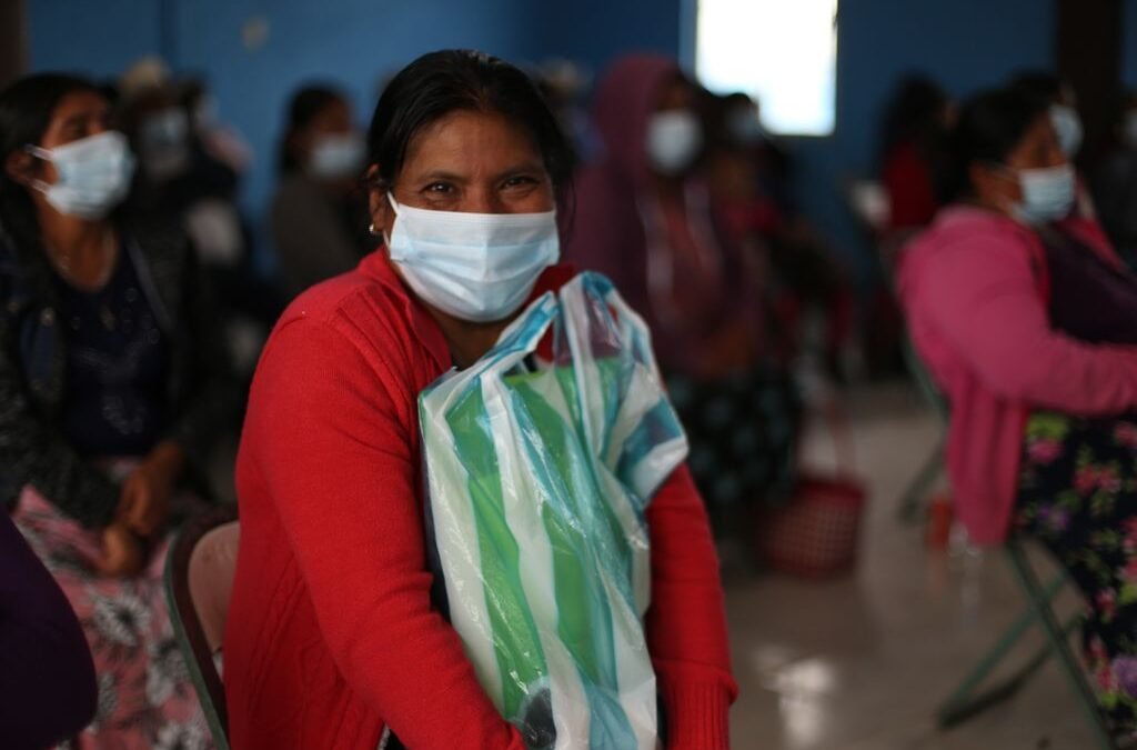 FAO y Sebien promueven la protección social para las jornaleras agrícolas de Oaxaca