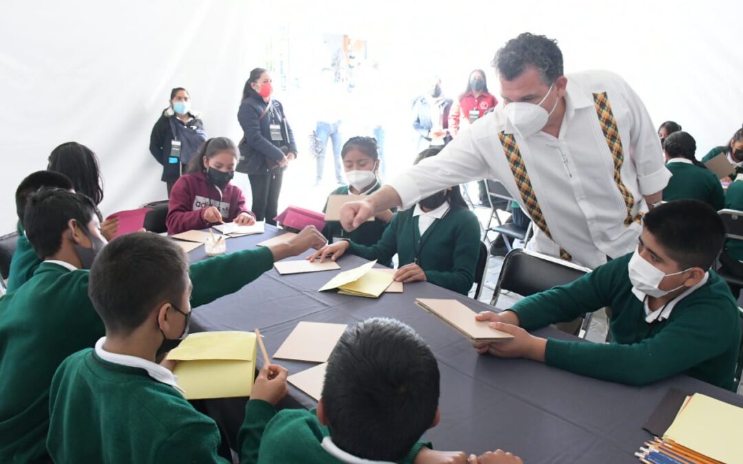 Destacada participación de escolares oaxaqueños en el “Fandango por la lectura”