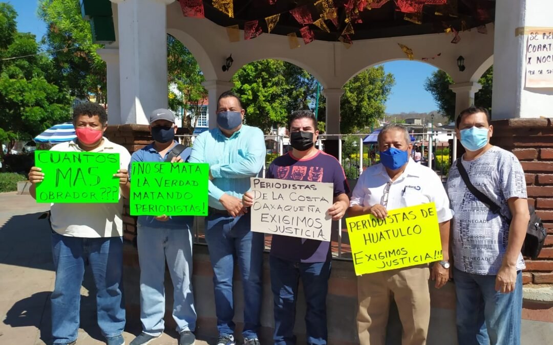 Periodistas de la Costa se suman a la protesta y exigen justicia para comunicadores asesinados