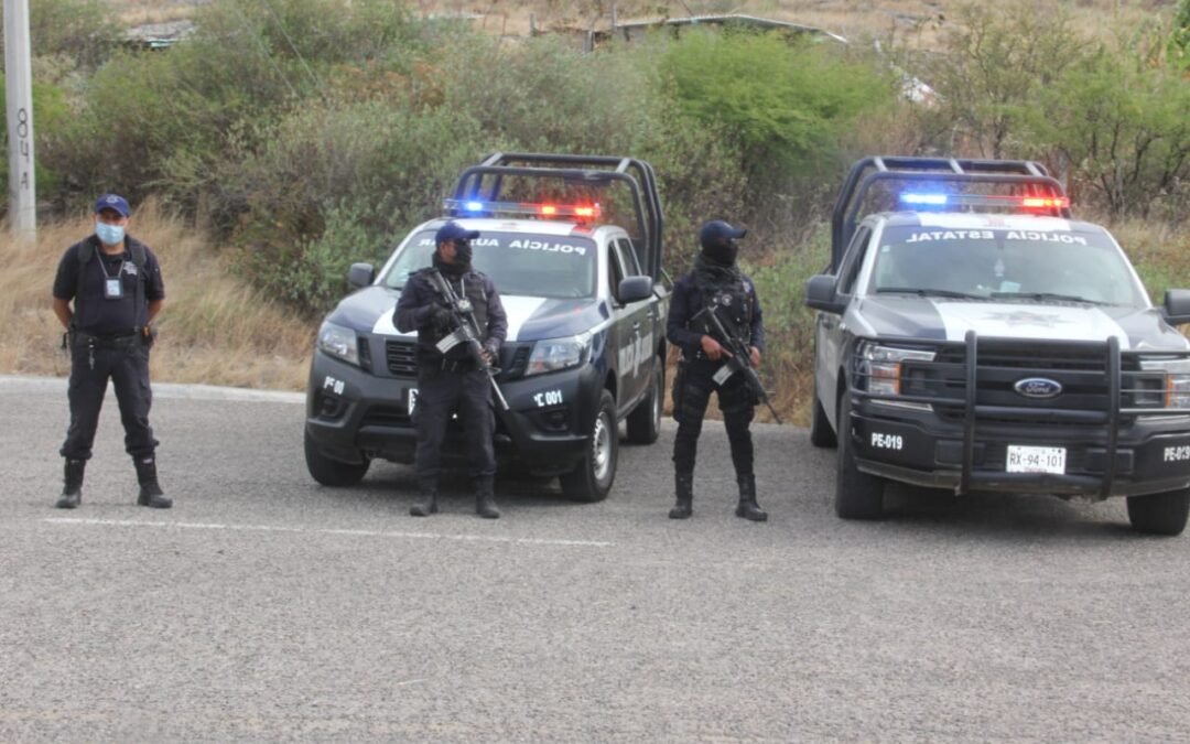 En una semana asegura SSPO 138 vehículos, 5 armas de fuego, municiones y droga; hay 24 personas detenidas