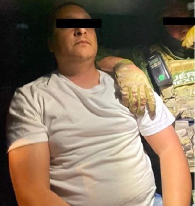 AGARRAN A “EL HUEVO”