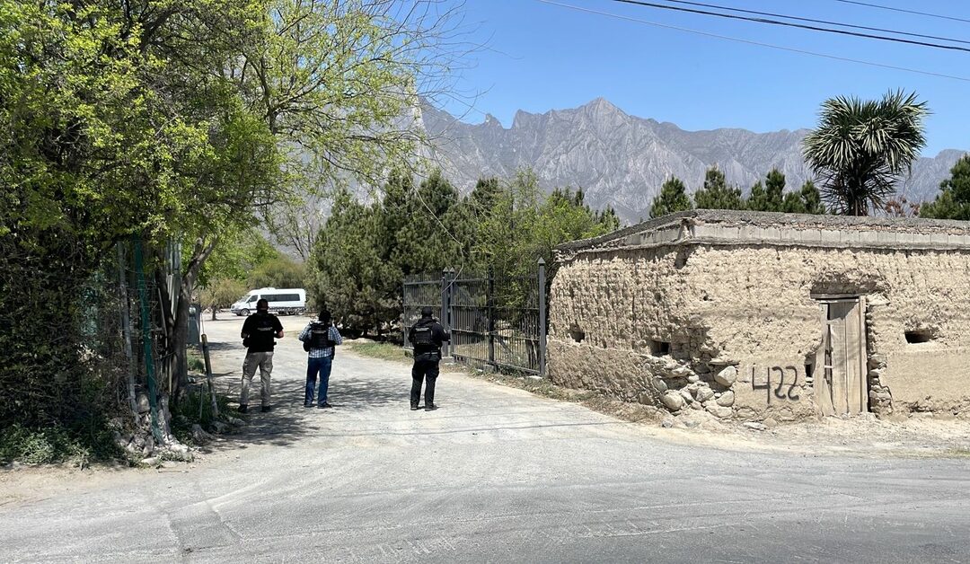 Catean casa de «El Bronco» y aseguran 2.1 millones de pesos